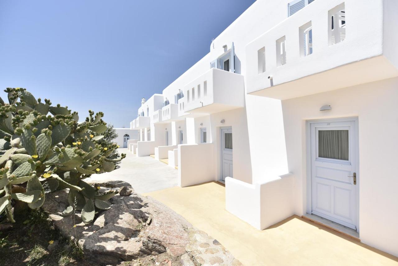 Artemida'S Village Glastros  ภายนอก รูปภาพ